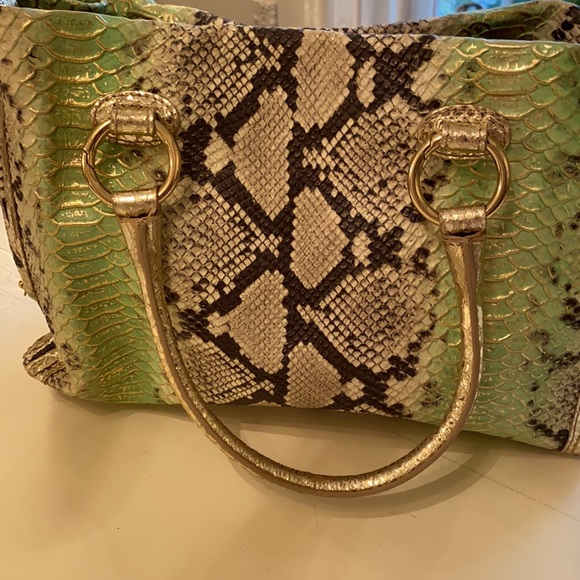 Jenrigo Snake Embossed Tote Shoulder Bag Purse - Picture 6 of 16